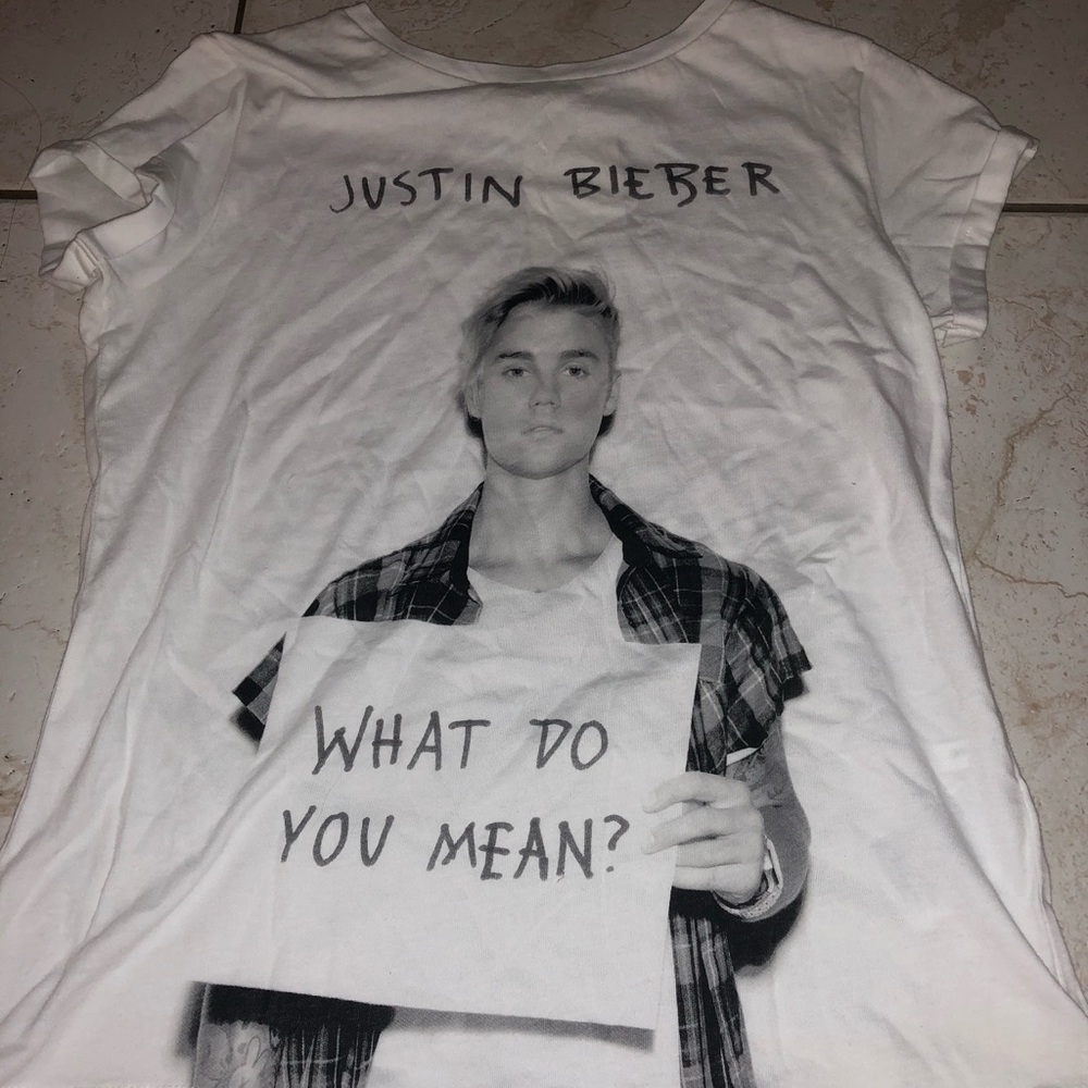 Justin Bieber “ What do you mean? “ Tee